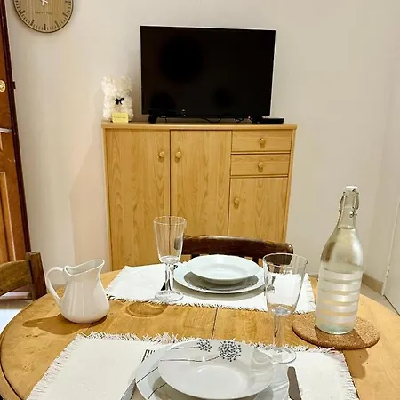 דירה La Maison Jaune